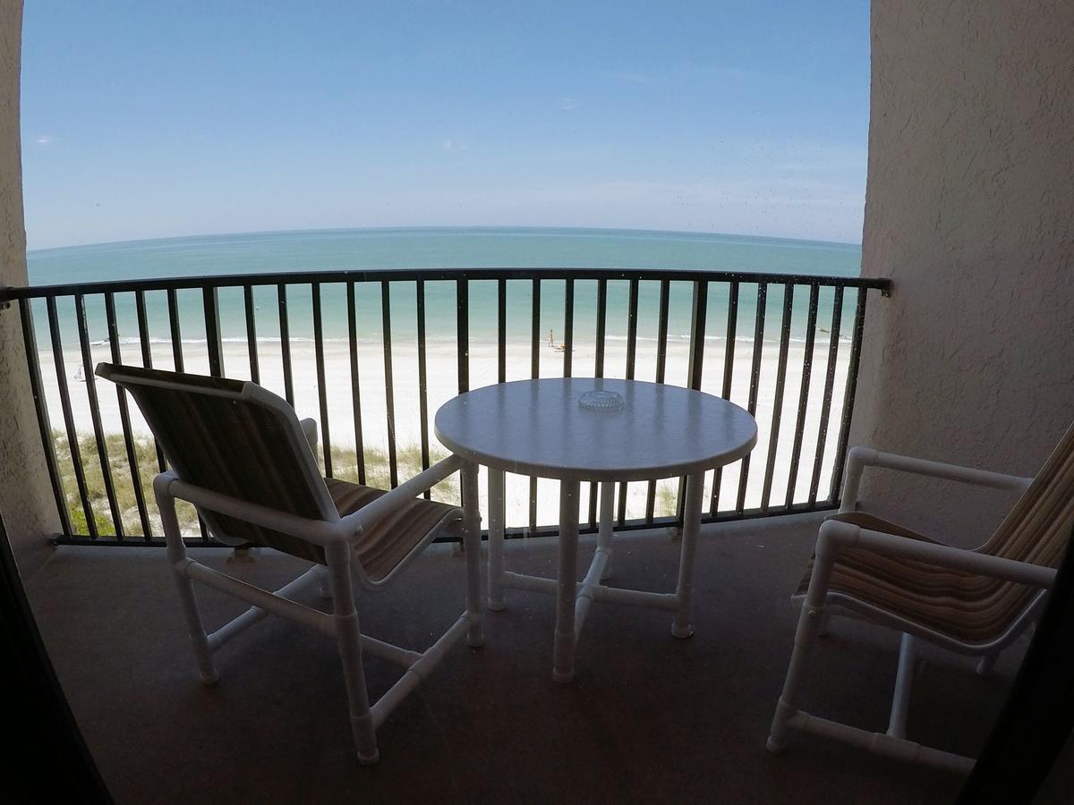 Island Gulf Resort St. Pete Beach Exteriör bild